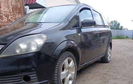 Opel Zafira B, 2007 год, 205 000 рублей, 3 фотография
