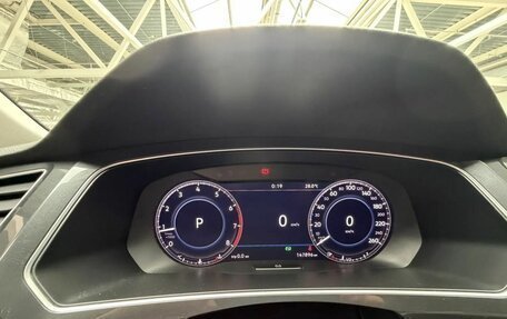 Volkswagen Tiguan II, 2018 год, 2 650 000 рублей, 13 фотография