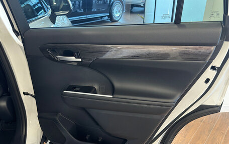 Toyota Highlander, 2026 год, 5 550 000 рублей, 28 фотография