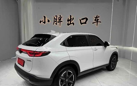 Honda Vezel, 2022 год, 1 390 000 рублей, 4 фотография