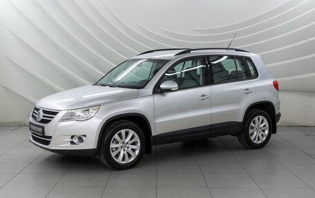 Volkswagen Tiguan I, 2011 год, 998 000 рублей, 3 фотография