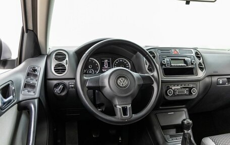 Volkswagen Tiguan I, 2011 год, 998 000 рублей, 14 фотография