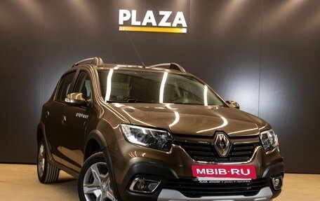 Renault Sandero II рестайлинг, 2020 год, 1 299 000 рублей, 2 фотография
