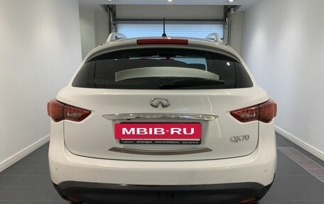 Infiniti QX70, 2015 год, 1 799 000 рублей, 3 фотография