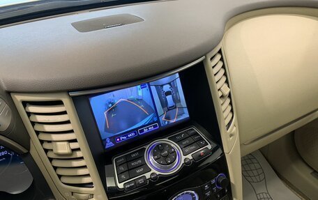 Infiniti QX70, 2015 год, 1 799 000 рублей, 17 фотография