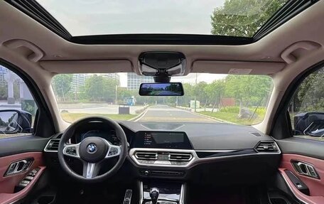 BMW 3 серия, 2022 год, 2 530 000 рублей, 8 фотография