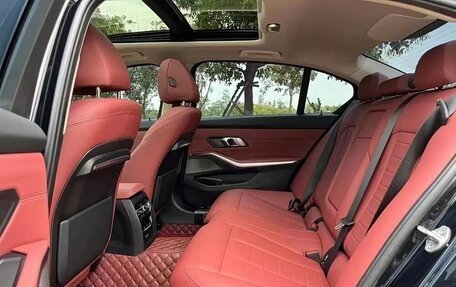 BMW 3 серия, 2022 год, 2 530 000 рублей, 9 фотография