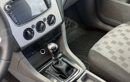 Ford Focus II рестайлинг, 2008 год, 8 фотография