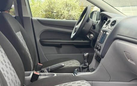Ford Focus II рестайлинг, 2008 год, 14 фотография