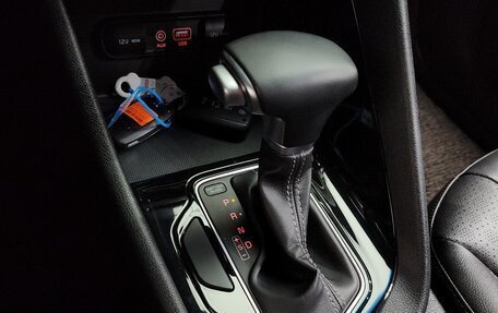 KIA Niro I, 2017 год, 1 400 000 рублей, 17 фотография
