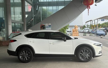 Mazda CX-4, 2022 год, 1 580 000 рублей, 4 фотография