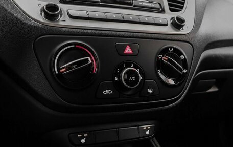 Hyundai Solaris II рестайлинг, 2020 год, 1 599 000 рублей, 16 фотография