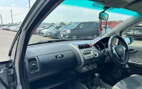 Honda Fit III, 2005 год, 359 000 рублей, 13 фотография