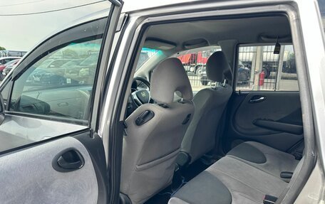 Honda Fit III, 2005 год, 359 000 рублей, 18 фотография