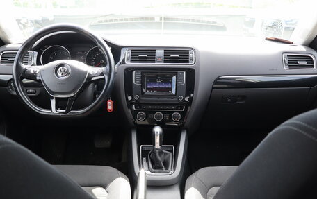 Volkswagen Jetta VI, 2016 год, 1 149 000 рублей, 10 фотография