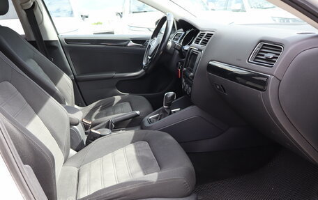 Volkswagen Jetta VI, 2016 год, 1 149 000 рублей, 9 фотография