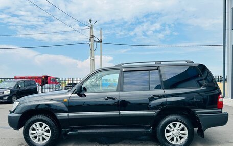 Toyota Land Cruiser 100 рестайлинг 2, 2003 год, 1 769 000 рублей, 3 фотография