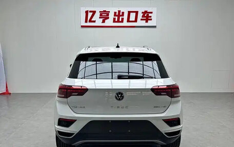 Volkswagen T-Roc I, 2023 год, 1 250 666 рублей, 5 фотография