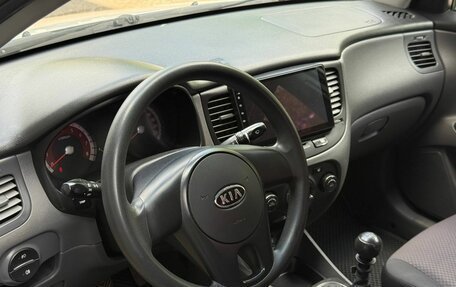 KIA Rio II, 2010 год, 500 000 рублей, 12 фотография