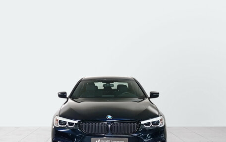 BMW 5 серия, 2018 год, 3 074 000 рублей, 2 фотография