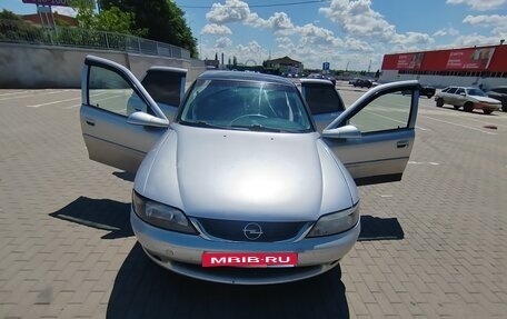 Opel Vectra B рестайлинг, 1999 год, 230 000 рублей, 1 фотография