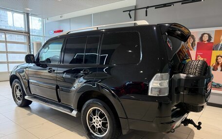Mitsubishi Pajero IV, 2010 год, 1 899 000 рублей, 4 фотография