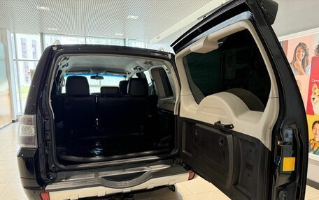 Mitsubishi Pajero IV, 2010 год, 1 899 000 рублей, 7 фотография