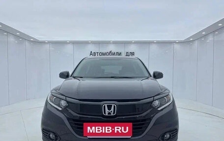 Honda Vezel, 2022 год, 1 350 000 рублей, 2 фотография
