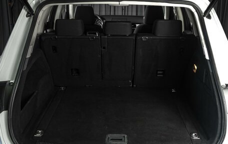 Volkswagen Touareg III, 2016 год, 2 349 000 рублей, 22 фотография