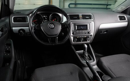 Volkswagen Jetta VI, 2017 год, 1 468 000 рублей, 6 фотография