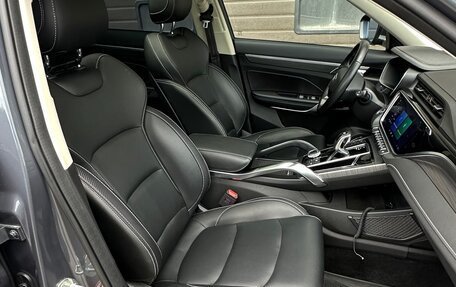 Geely Atlas, 2022 год, 1 800 000 рублей, 15 фотография
