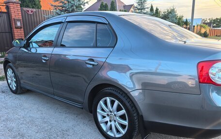 Volkswagen Jetta VI, 2009 год, 590 000 рублей, 4 фотография