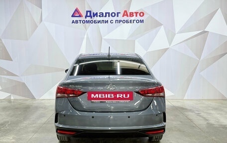 Hyundai Solaris II рестайлинг, 2021 год, 1 710 000 рублей, 5 фотография