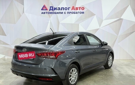 Hyundai Solaris II рестайлинг, 2021 год, 1 710 000 рублей, 6 фотография