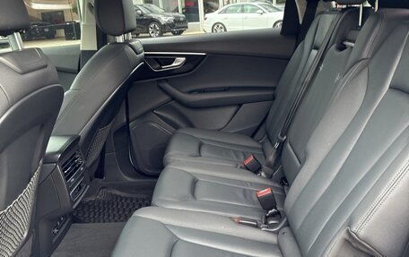 Audi Q7, 2023 год, 5 910 000 рублей, 15 фотография