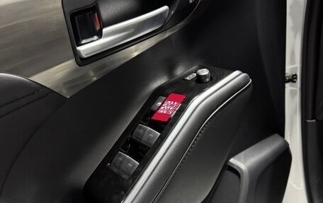 Toyota Highlander, 2025 год, 5 500 000 рублей, 14 фотография