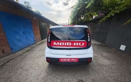 KIA Soul II рестайлинг, 2018 год, 1 650 000 рублей, 2 фотография