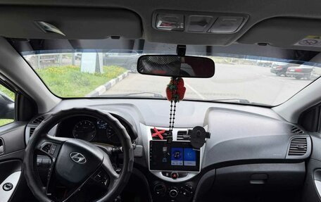 Hyundai Solaris II рестайлинг, 2014 год, 750 000 рублей, 14 фотография