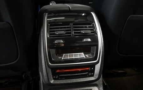 BMW X7, 2019 год, 7 799 000 рублей, 30 фотография