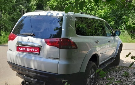 Mitsubishi Pajero Sport II рестайлинг, 2015 год, 2 125 000 рублей, 3 фотография