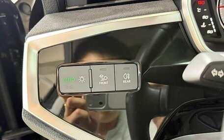 Audi Q3, 2023 год, 2 370 000 рублей, 13 фотография