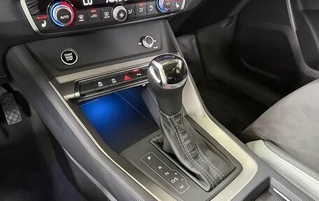 Audi Q3, 2023 год, 2 370 000 рублей, 11 фотография