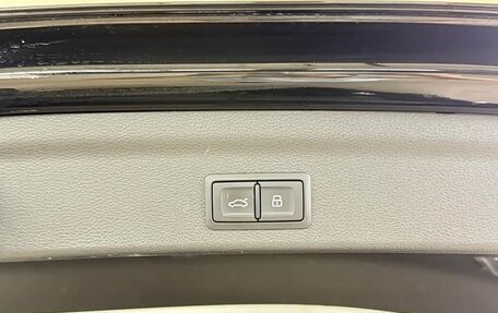 Audi Q3, 2023 год, 2 370 000 рублей, 19 фотография