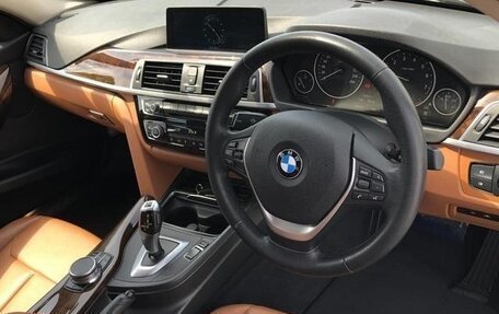 BMW 3 серия, 2017 год, 1 100 000 рублей, 11 фотография