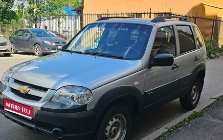 Chevrolet Niva I рестайлинг, 2020 год, 650 000 рублей, 1 фотография