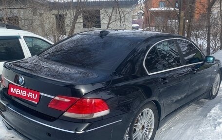 BMW 7 серия, 2005 год, 800 000 рублей, 1 фотография