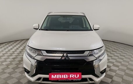 Mitsubishi Outlander III рестайлинг 3, 2022 год, 2 529 000 рублей, 2 фотография