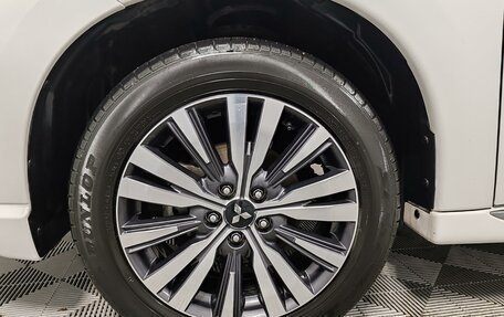 Mitsubishi Outlander III рестайлинг 3, 2022 год, 2 529 000 рублей, 18 фотография