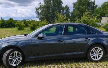 Audi A4, 2019 год, 2 300 000 рублей, 2 фотография