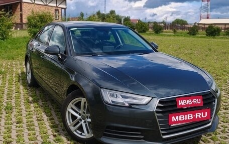 Audi A4, 2019 год, 2 300 000 рублей, 5 фотография